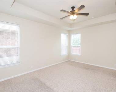 1902 Laminar Creek Rd - Photo Thumbnail 14