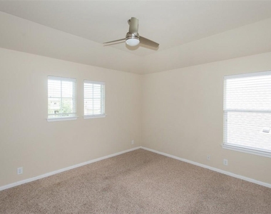 1902 Laminar Creek Rd - Photo Thumbnail 26