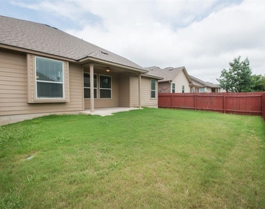 1902 Laminar Creek Rd - Photo Thumbnail 30