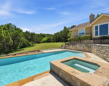 409 Beardsley Ln - Photo Thumbnail 31