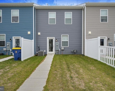113 Ridgely Blvd - Photo Thumbnail 11