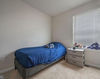 113 Ridgely Blvd - Photo Thumbnail 9