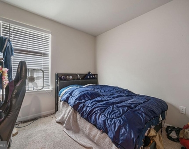 113 Ridgely Blvd - Photo Thumbnail 8