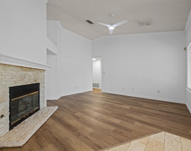 8417 Cornerwood Dr - Photo Thumbnail 14