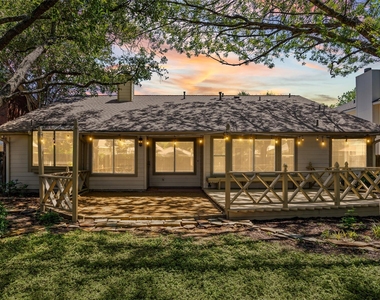 8417 Cornerwood Dr - Photo Thumbnail 25