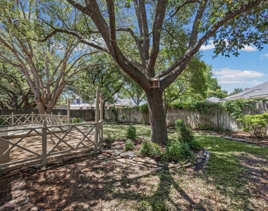 8417 Cornerwood Dr - Photo Thumbnail 24