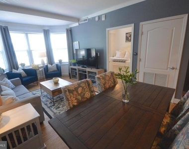 1111 11th Street Nw - Photo Thumbnail 6