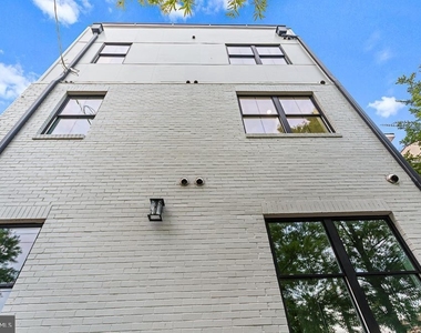 1109 Nw Fern Street Nw - Photo Thumbnail 18