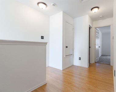 14525 Harris Ridge Blvd - Photo Thumbnail 20
