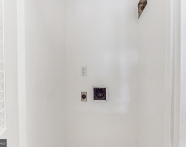 2555 Pennsylvania Avenue Nw - Photo Thumbnail 28