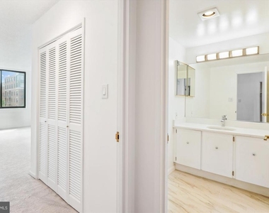 2555 Pennsylvania Avenue Nw - Photo Thumbnail 20