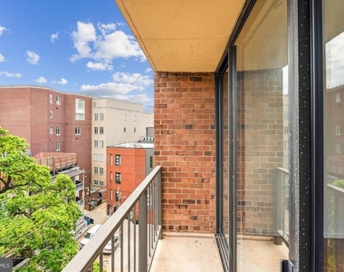 2555 Pennsylvania Avenue Nw - Photo Thumbnail 29