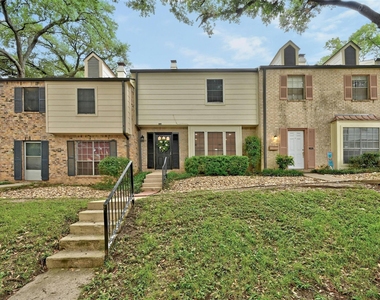 6637 Valleyside Rd - Photo Thumbnail 2