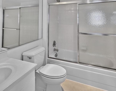 1230 23rd Street Nw - Photo Thumbnail 7