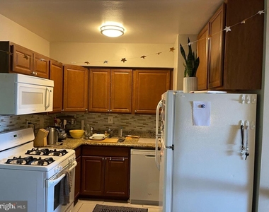 940 25th Street Nw - Photo Thumbnail 9