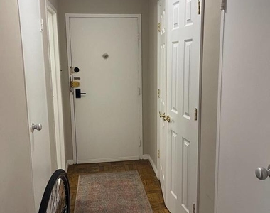 940 25th Street Nw - Photo Thumbnail 4