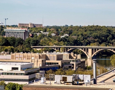 1010 25th Street Nw - Photo Thumbnail 23