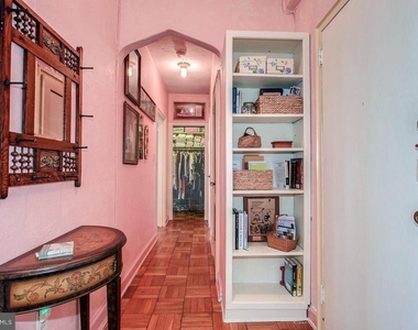 1010 25th Street Nw - Photo Thumbnail 7