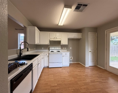 2120 Jester Farms Rd - Photo Thumbnail 6