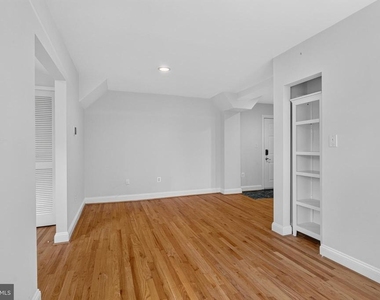 1427 Chapin Street Nw - Photo Thumbnail 8