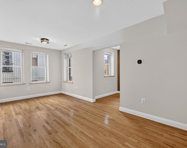 1427 Chapin Street Nw - Photo Thumbnail 5