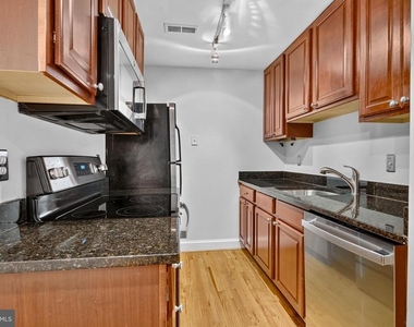 1427 Chapin Street Nw - Photo Thumbnail 12