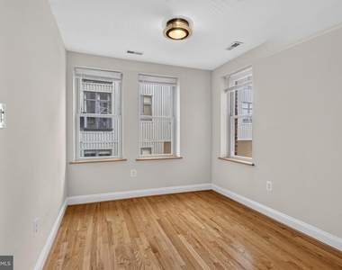 1427 Chapin Street Nw - Photo Thumbnail 7