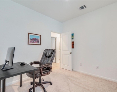 802 Papaya Dr - Photo Thumbnail 20