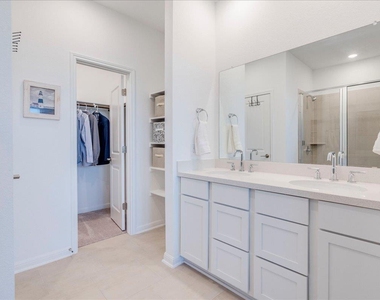 802 Papaya Dr - Photo Thumbnail 13