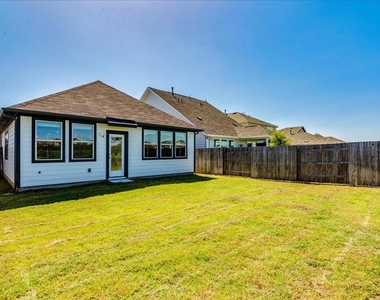802 Papaya Dr - Photo Thumbnail 22