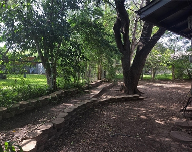 8910 Little Walnut Pkwy - Photo Thumbnail 20