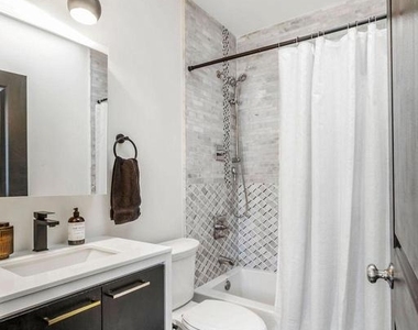 318 Todd Place Ne - Photo Thumbnail 21