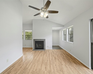 9226 Jollyville Rd - Photo Thumbnail 19