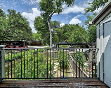 9226 Jollyville Rd - Photo Thumbnail 10