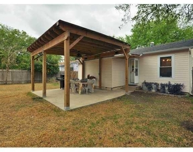 1404 Karen Ave - Photo Thumbnail 13