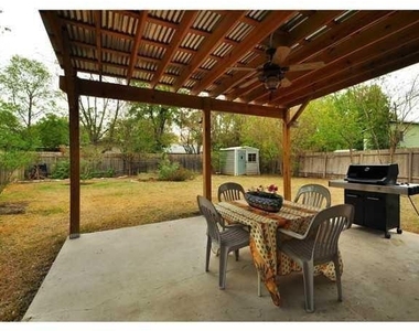 1404 Karen Ave - Photo Thumbnail 14