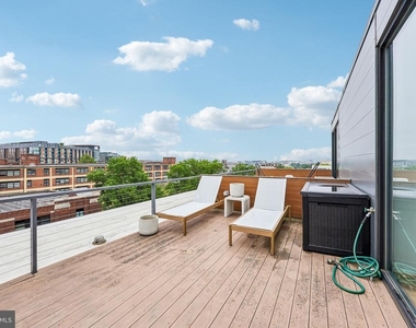2250 11th Street Nw - Photo Thumbnail 39