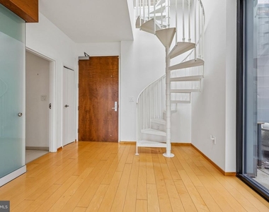 2250 11th Street Nw - Photo Thumbnail 3