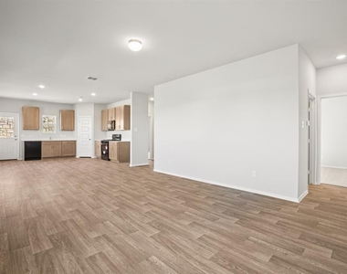 11905 Murano Dr - Photo Thumbnail 5