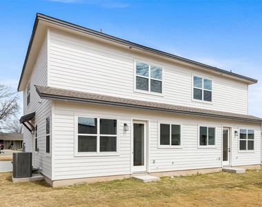 302 E 19.5 St - Photo Thumbnail 29
