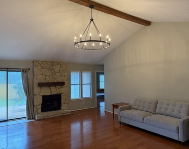 9703 Willers Way - Photo Thumbnail 12