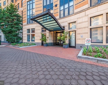 400 Massachusetts Avenue Nw - Photo Thumbnail 2