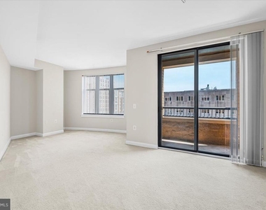400 Massachusetts Avenue Nw - Photo Thumbnail 13