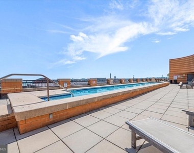 400 Massachusetts Avenue Nw - Photo Thumbnail 35