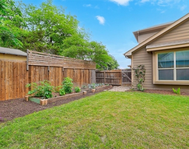 3319 Dalton St - Photo Thumbnail 38