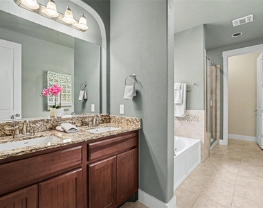 3319 Dalton St - Photo Thumbnail 17