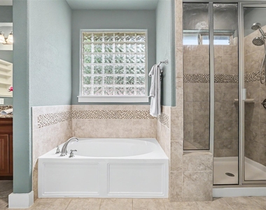 3319 Dalton St - Photo Thumbnail 20