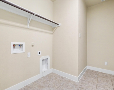3319 Dalton St - Photo Thumbnail 33