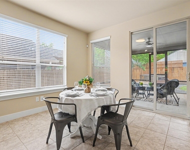 3319 Dalton St - Photo Thumbnail 12