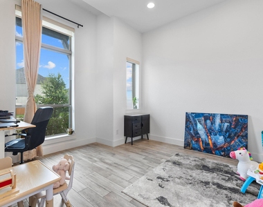 6025 Kelly Kyle Ave - Photo Thumbnail 13